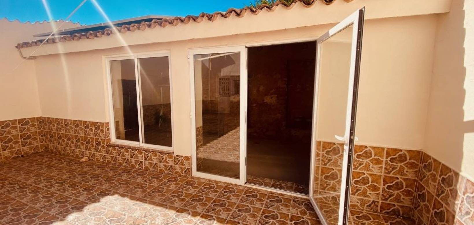 Venta - Villa - El Cantón