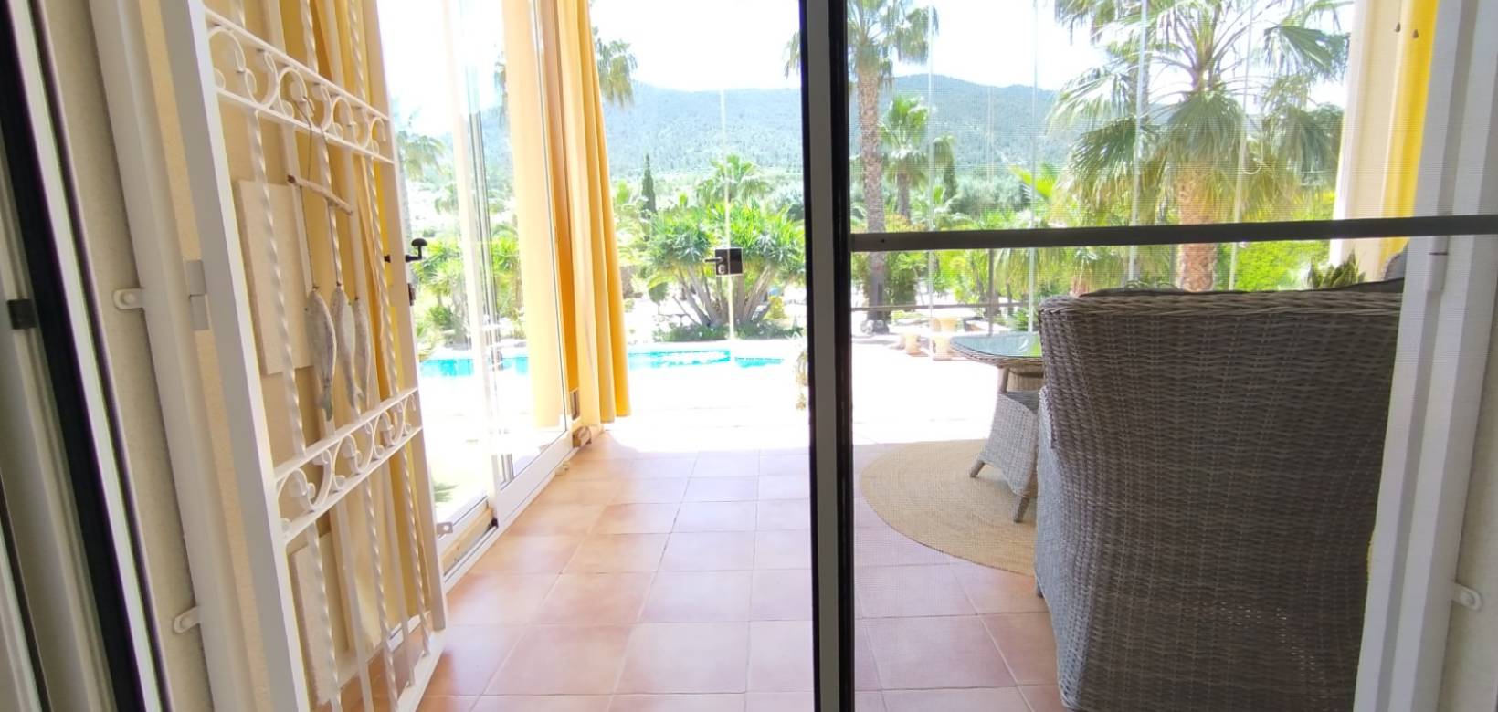 Venta - Villa - Hondón de las Nieves