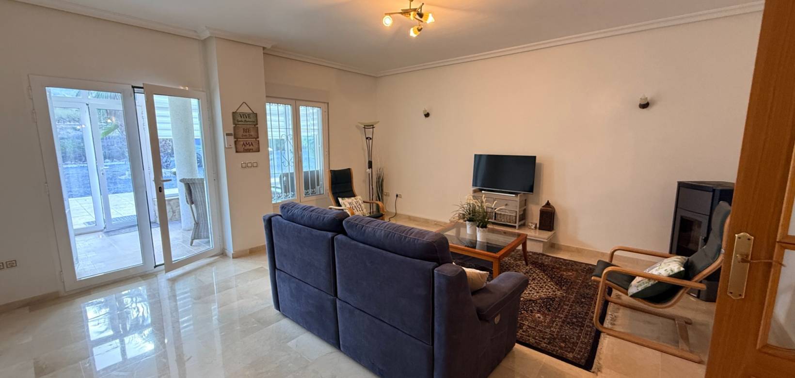 Venta - Villa - Hondón de las Nieves