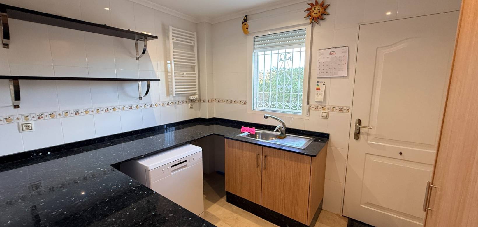 Venta - Villa - Hondón de las Nieves