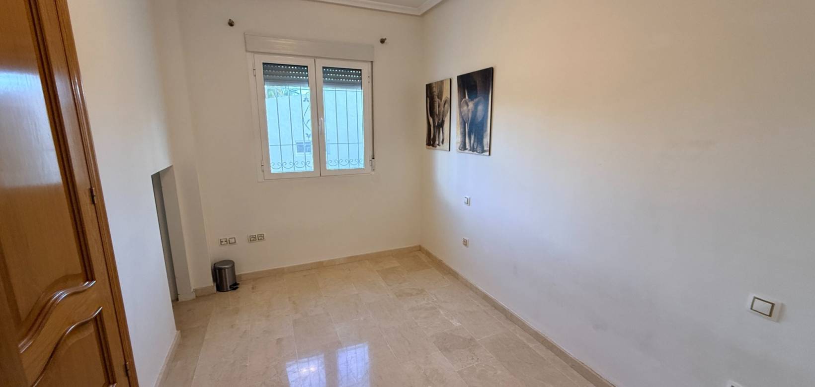 Venta - Villa - Hondón de las Nieves