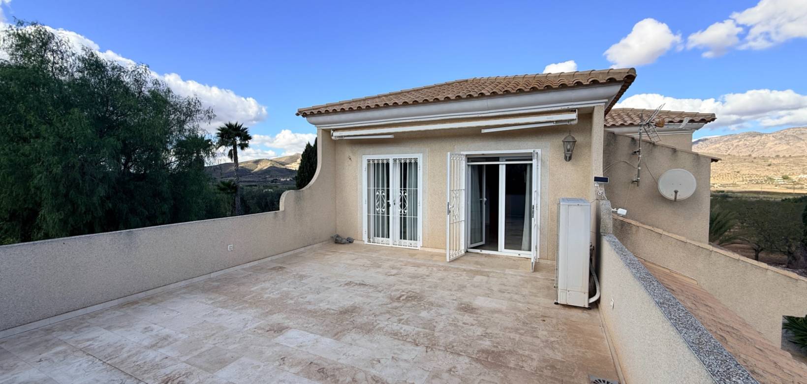 Venta - Villa - Hondón de las Nieves