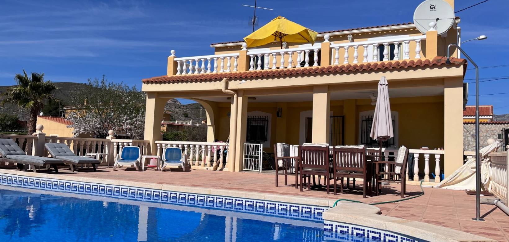 Venta - Villa - Hondón de los Frailes