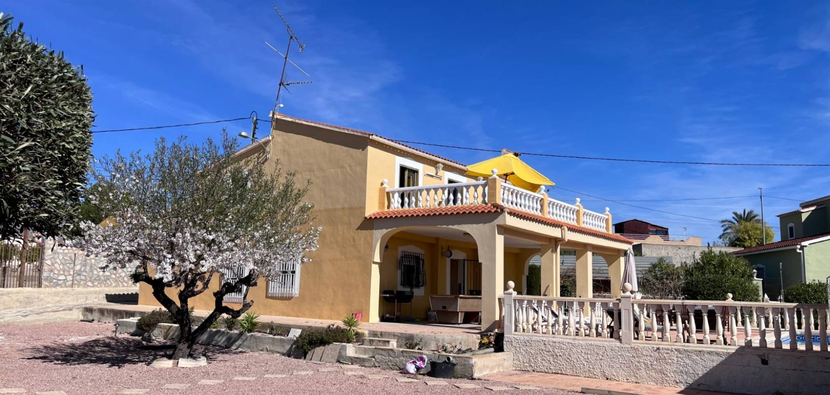 Venta - Villa - Hondón de los Frailes