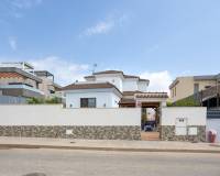 Venta - Villa - Los Montesinos - La Herrada