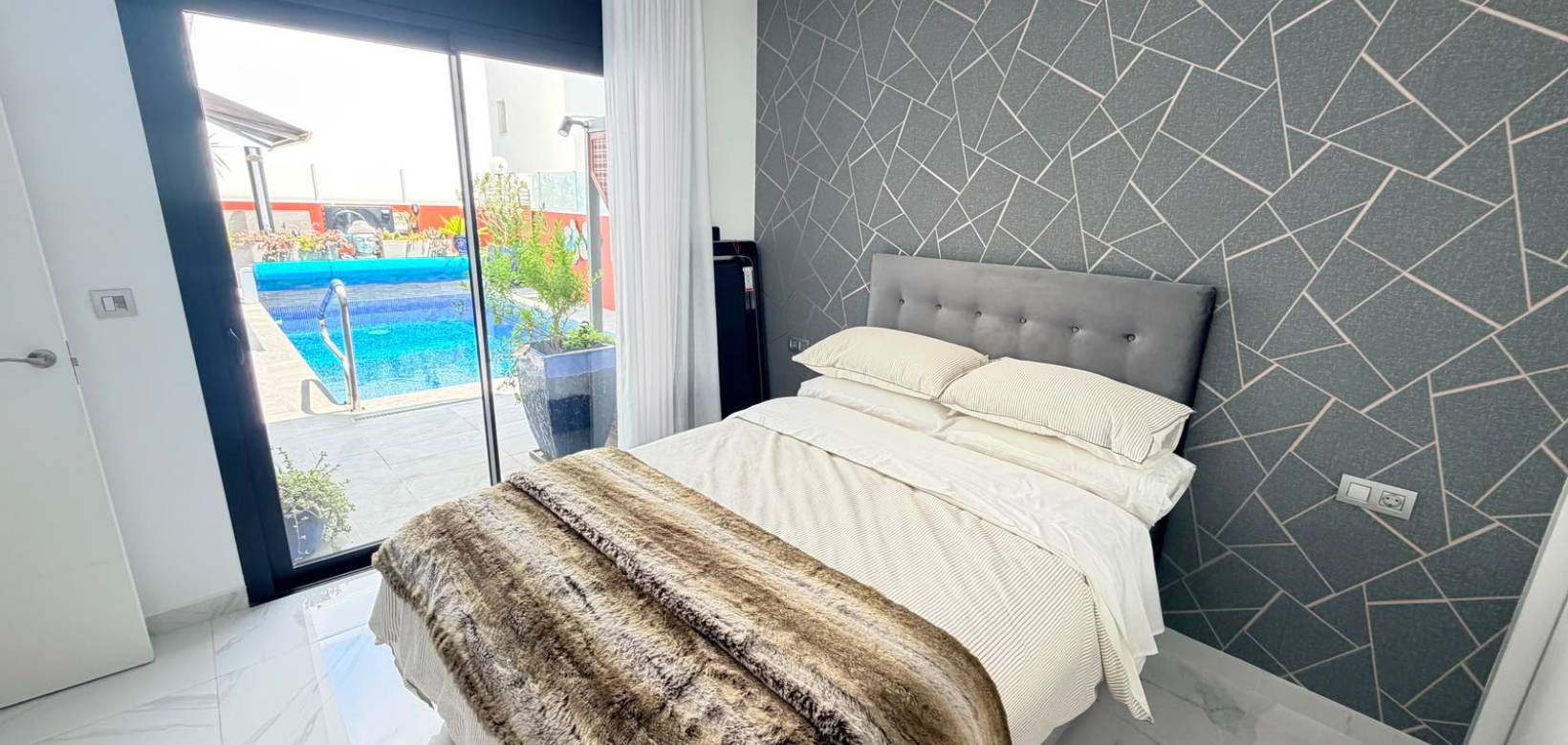 Venta - Villa - Los Montesinos - La Herrada