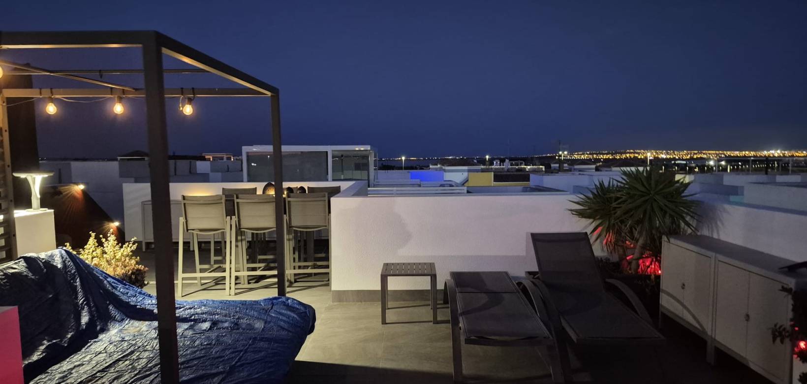 Venta - Villa - Los Montesinos - La Herrada