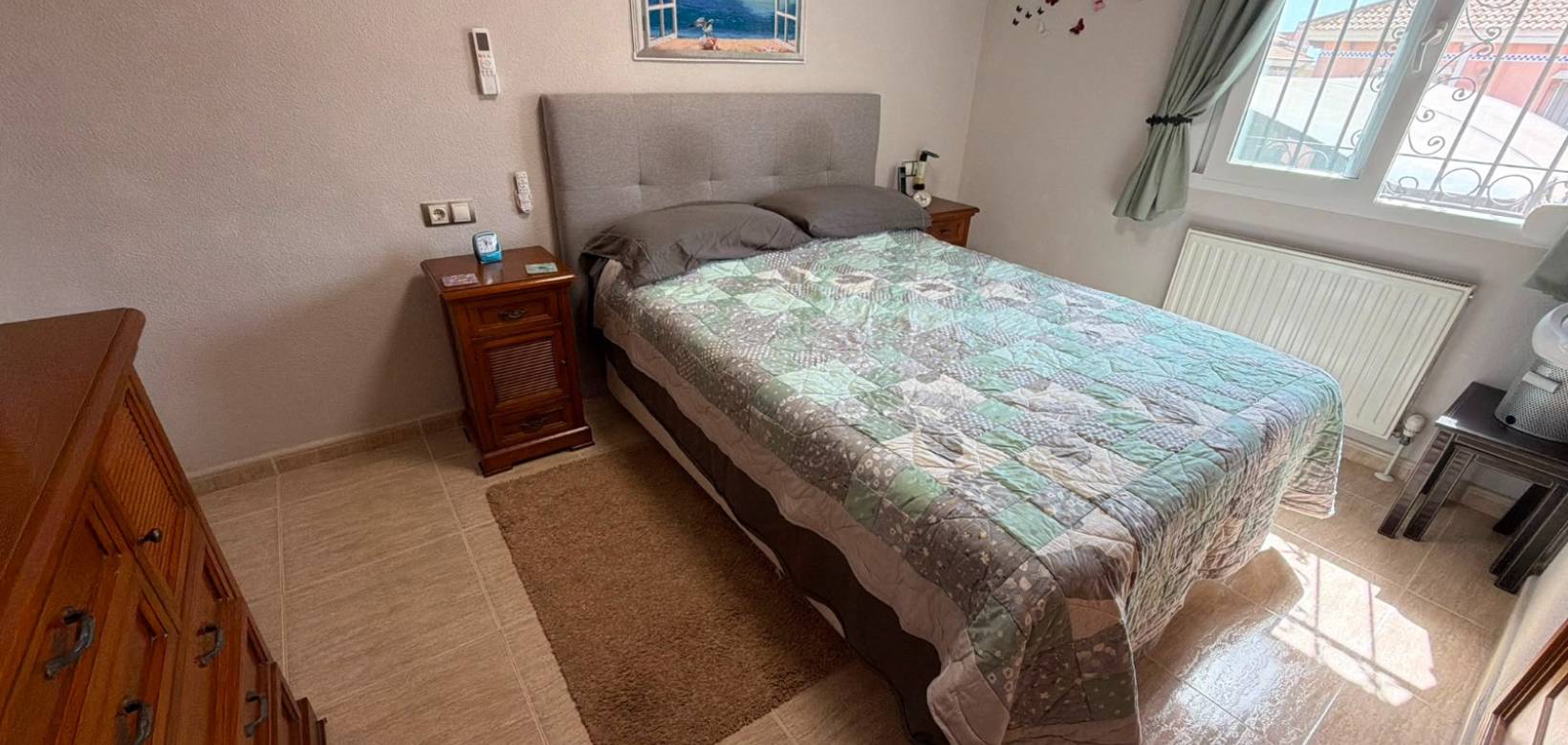 Venta - Villa - Los Montesinos - La Herrada