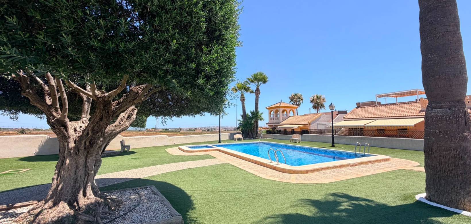 Venta - Villa - Los Montesinos - Urbanizacion montesol