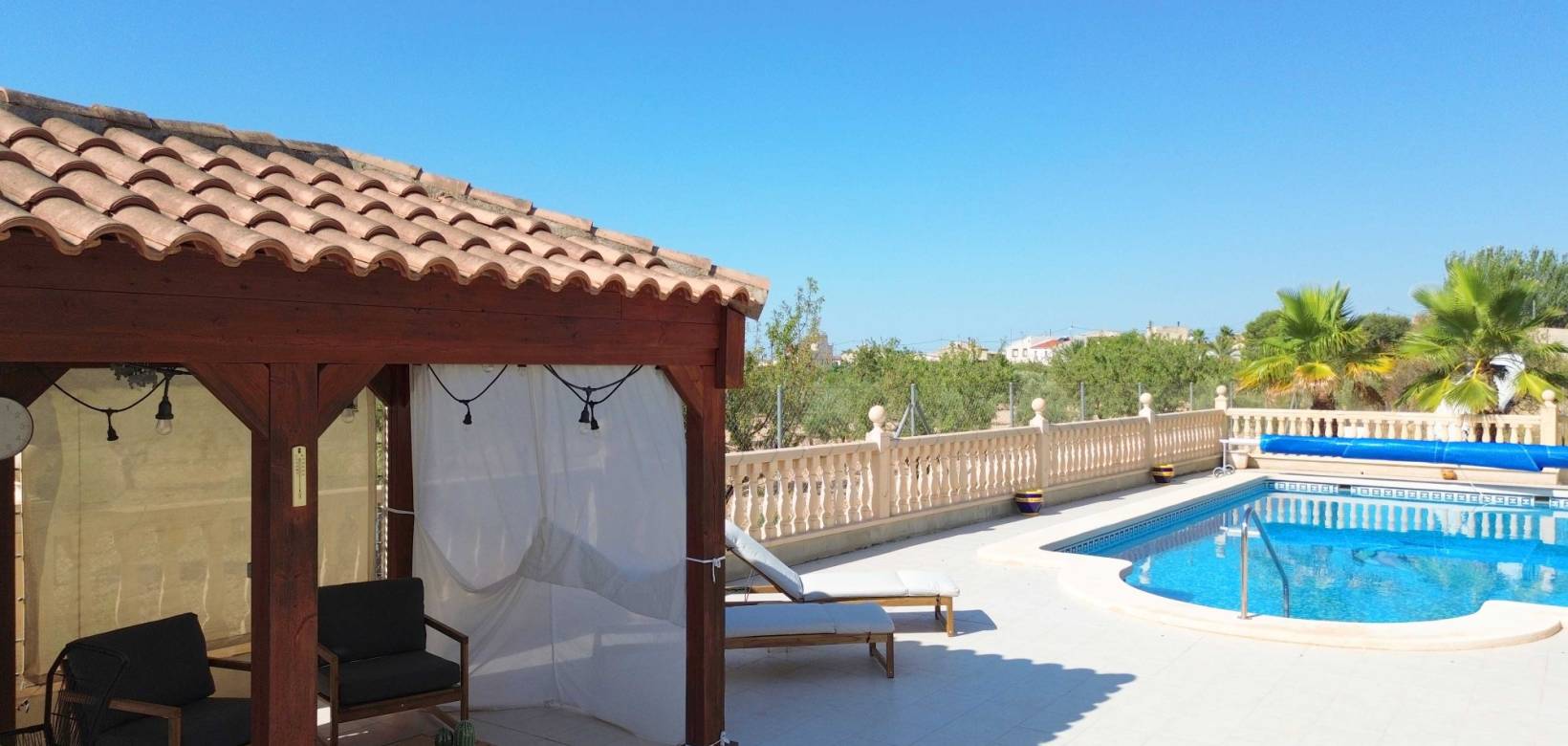 Venta - Villa - Macisvenda