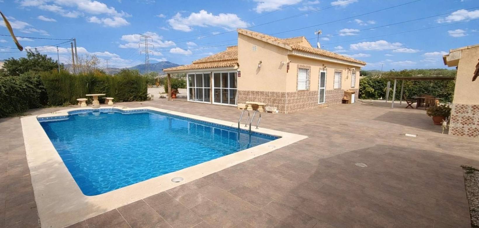 Venta - Villa - Macisvenda