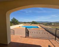 Venta - Villa - Monovar