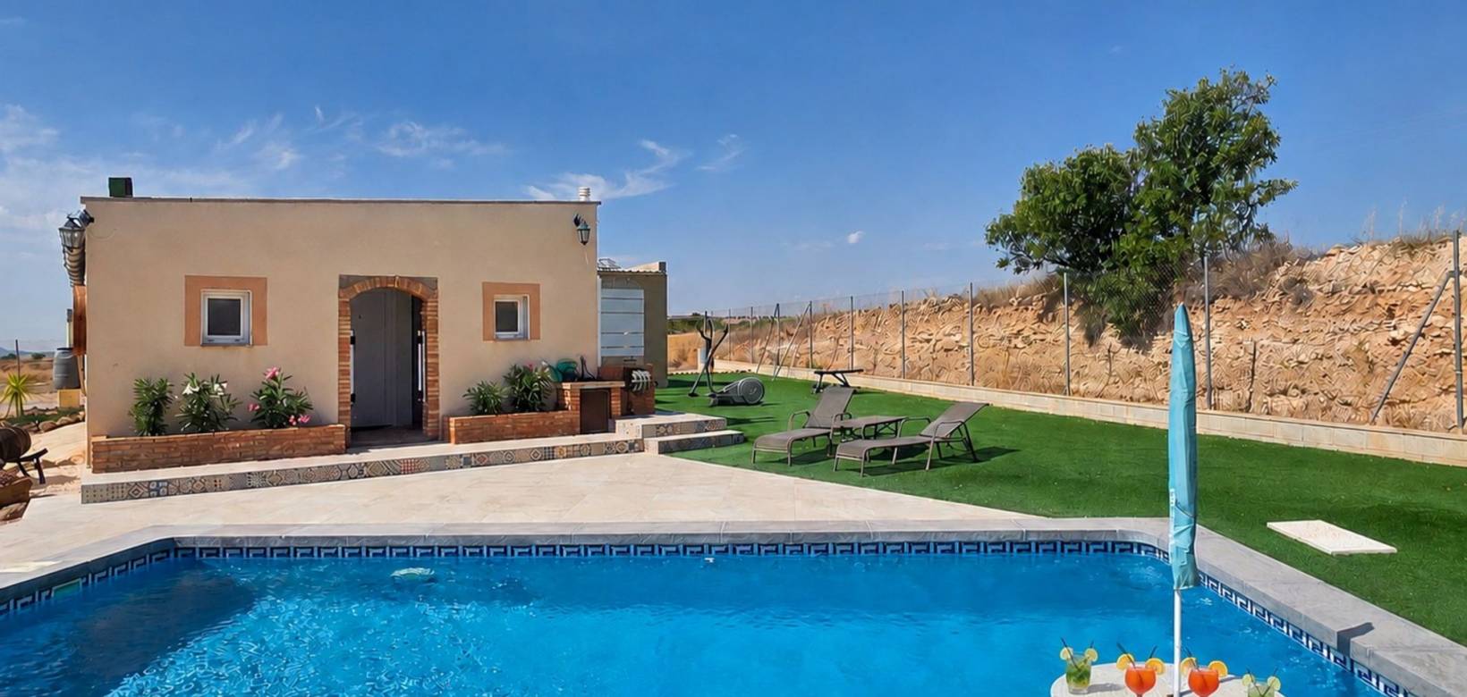 Venta - Villa - Pinoso