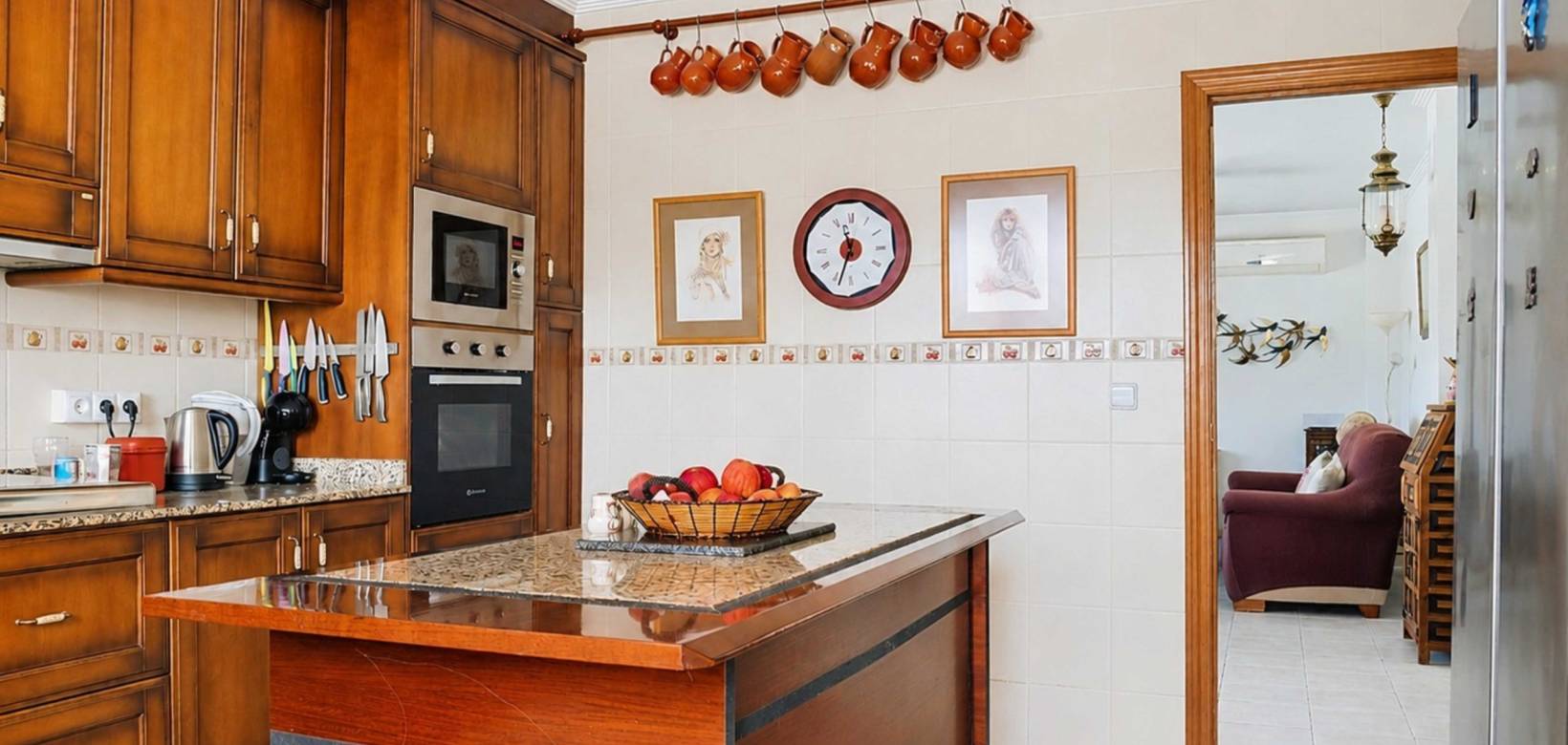 Venta - Villa - Pinoso