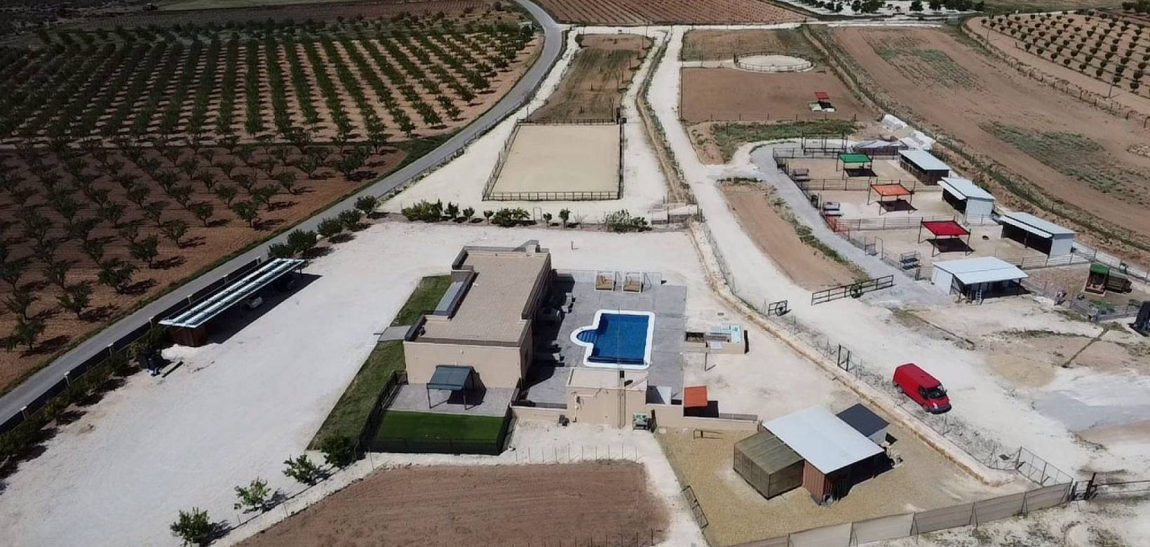Venta - Villa - Pinoso