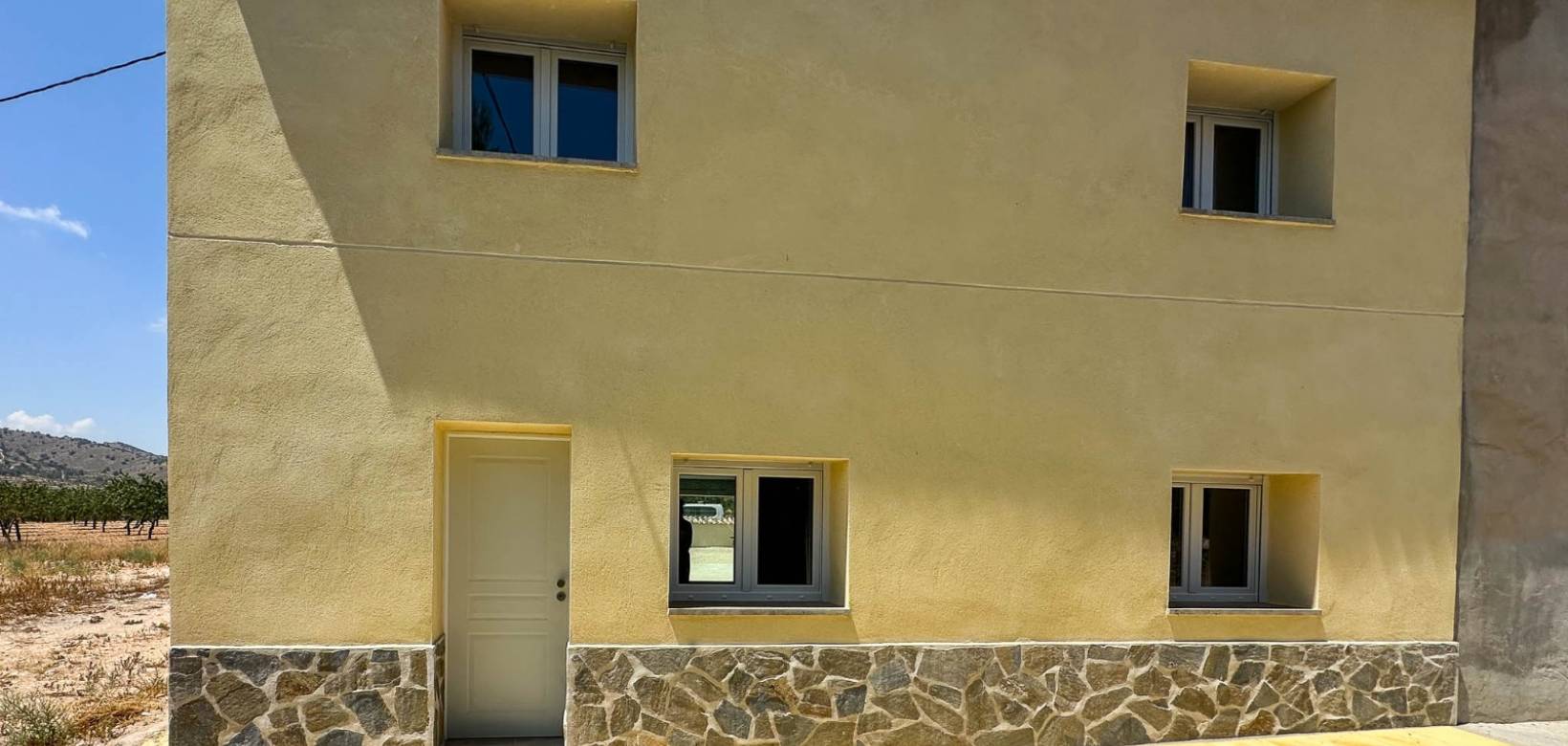 Venta - Villa / Semi separado - Barbarroja