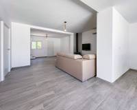 Venta - Villa / Semi separado - Barbarroja