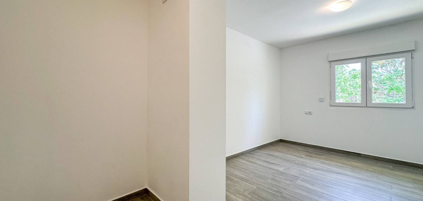 Venta - Villa / Semi separado - Barbarroja