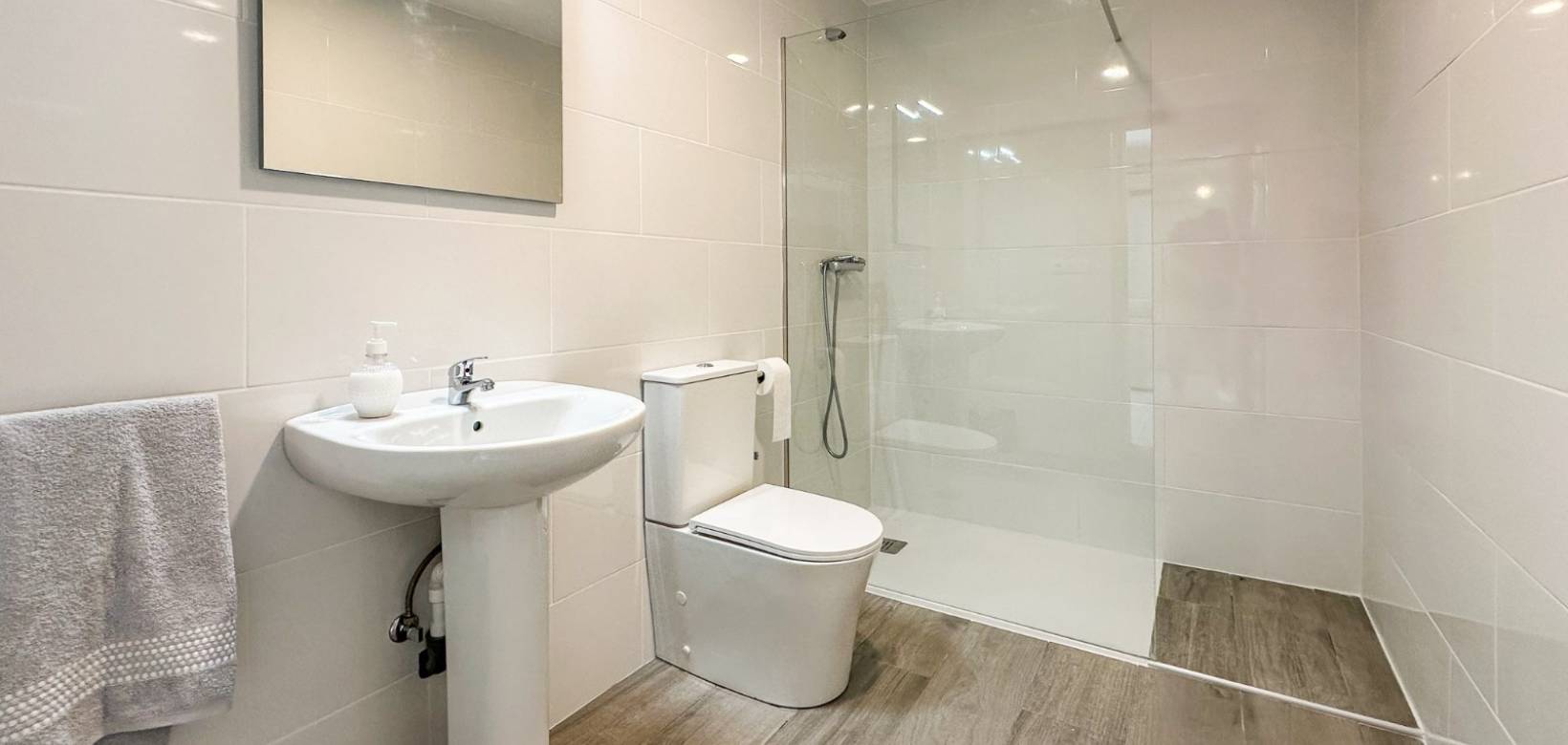 Venta - Villa / Semi separado - Barbarroja