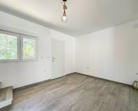 Venta - Villa / Semi separado - Barbarroja