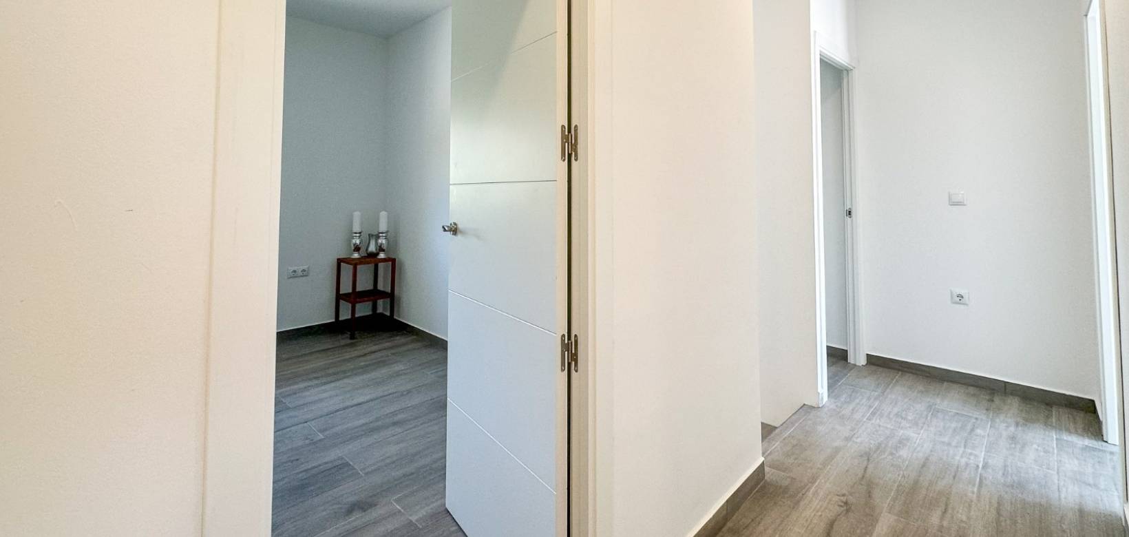 Venta - Villa / Semi separado - Barbarroja