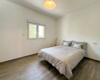 Venta - Villa / Semi separado - Barbarroja