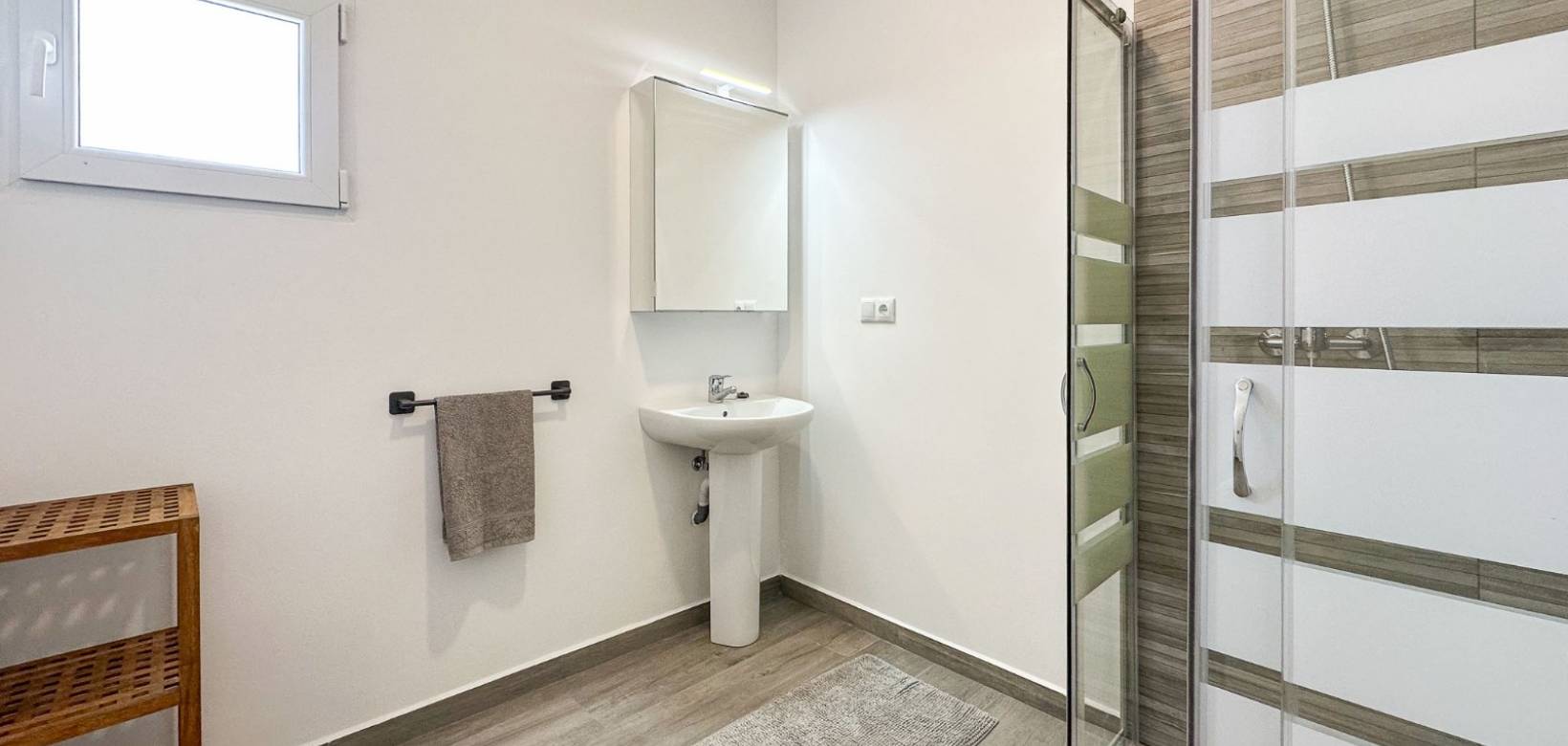 Venta - Villa / Semi separado - Barbarroja