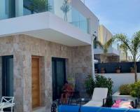 Venta - Villa / Semi separado - Daya Vieja