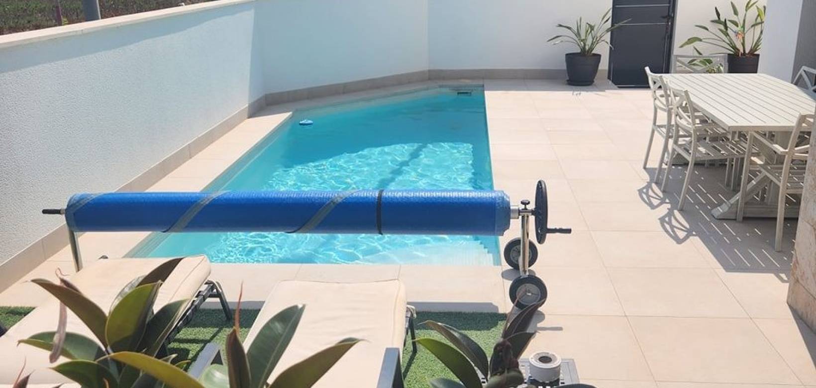 Venta - Villa / Semi separado - Daya Vieja