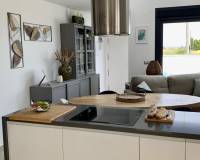 Venta - Villa / Semi separado - Daya Vieja