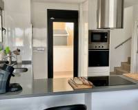 Venta - Villa / Semi separado - Daya Vieja