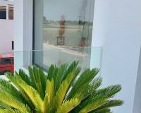 Venta - Villa / Semi separado - Daya Vieja