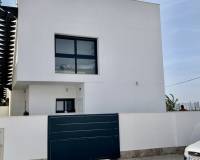 Venta - Villa / Semi separado - Daya Vieja