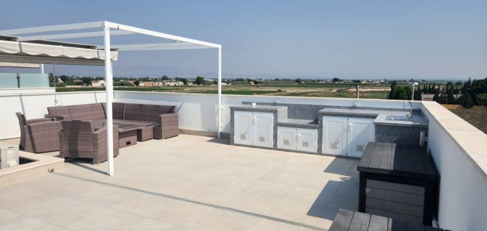 Venta - Villa / Semi separado - Daya Vieja