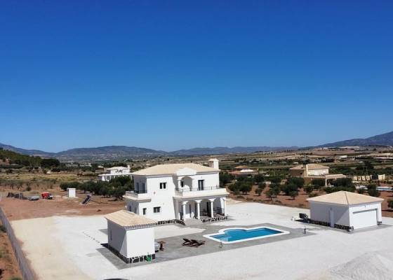Villa - Nueva construcción  - Pinoso - Pinoso