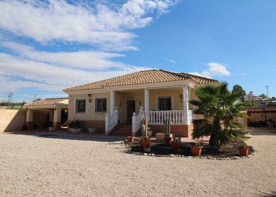 Villa - Resale - Fortuna - Fortuna