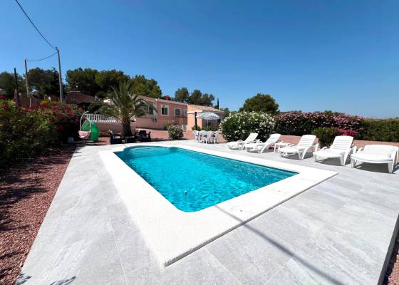 Villa - Resale - Hondón de los Frailes - AM-HFMIK