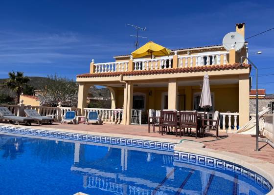 Villa - Resale - Hondón de los Frailes - AM-MIBERN