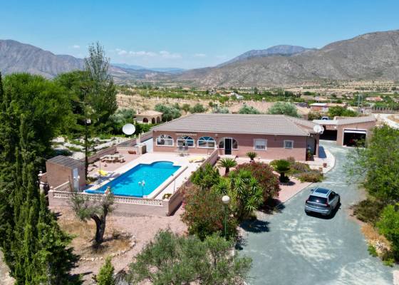 Villa - Resale - Hondón de los Frailes - Hondón de los Frailes