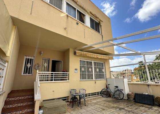 Villa - Resale - Hondón de los Frailes - Hondón de los Frailes