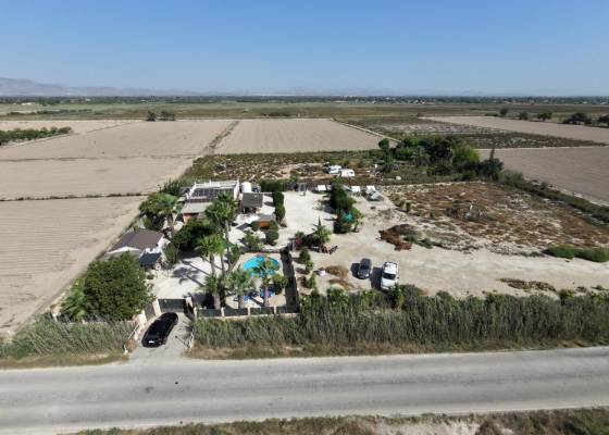Villa - Resale - La Marina - Elche / Elx