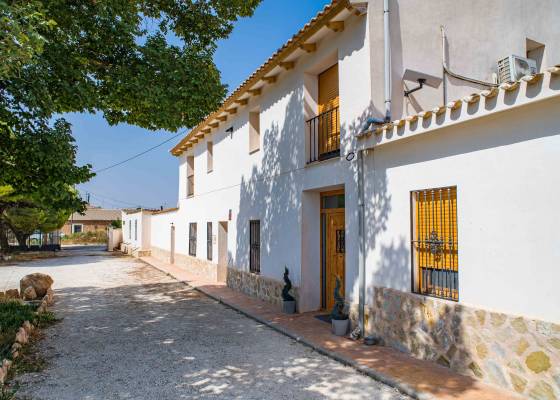 Villa - Resale - Pinoso - Pinoso