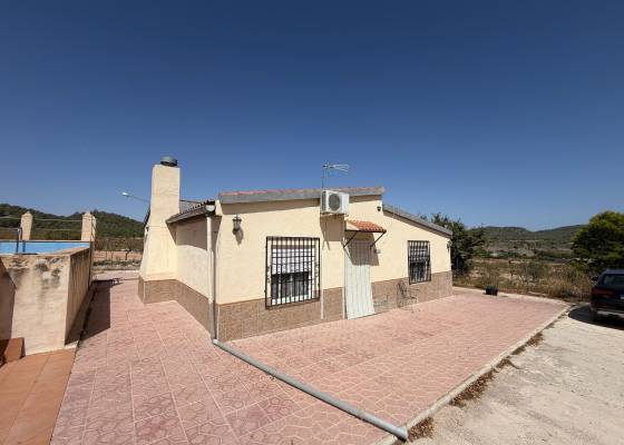 Villa - Resale - Pinoso - Pinoso