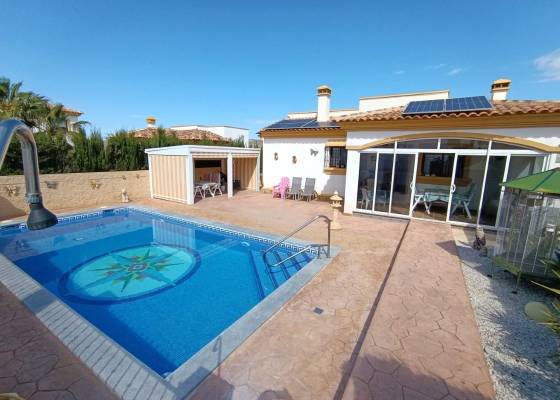 Villa - Revente - Hondón de las Nieves - AMC-HNHV238