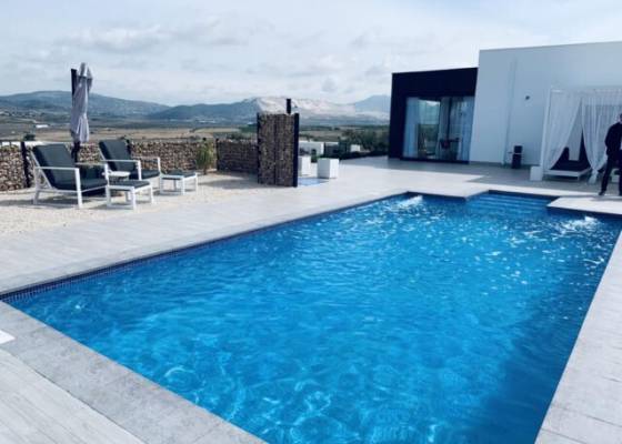 Villa - Venta - Hondón de las Nieves - Hondón de las Nieves