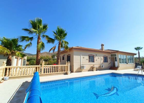 Villa - Venta - Macisvenda - Macisvenda