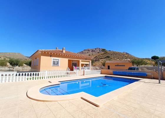 Villa - Venta - Macisvenda - Macisvenda