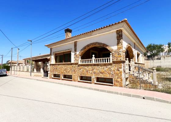 Villa - Wederverkoop - Algueña - AM-ALGRAU