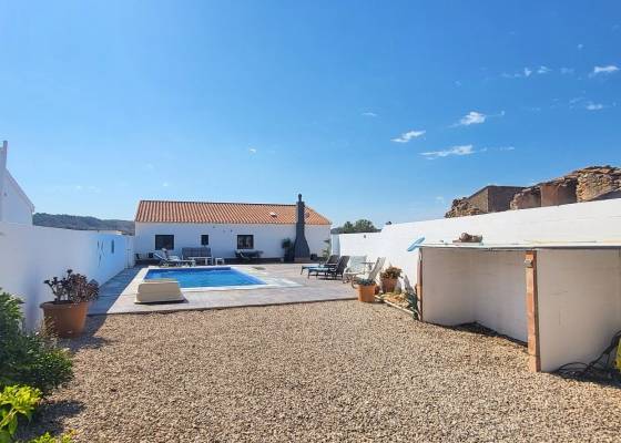 Villa in Caudete