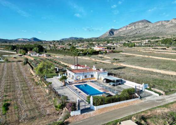 Villa - Wederverkoop - Hondón de las Nieves - Hondón de las Nieves